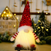 Afbeelding in Gallery-weergave laden, Kerst Gnome™ | De lichtgevende beschermer in de duisternis!
