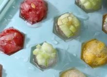 Afbeelding in Gallery-weergave laden, Silicone Ice Maker Fruits
